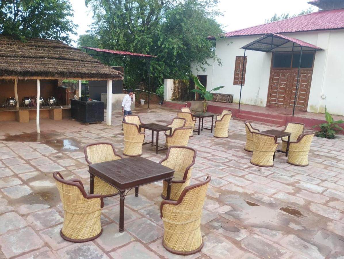 Bagwara Heritage Resort Chonp Экстерьер фото